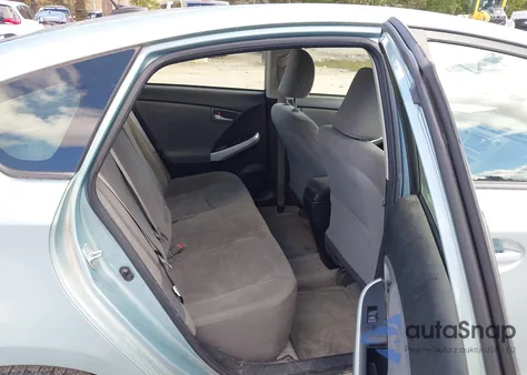 2014 Toyota Prius Three z USA, uszkodzony, nr VIN JTDKN3DUXE1817101